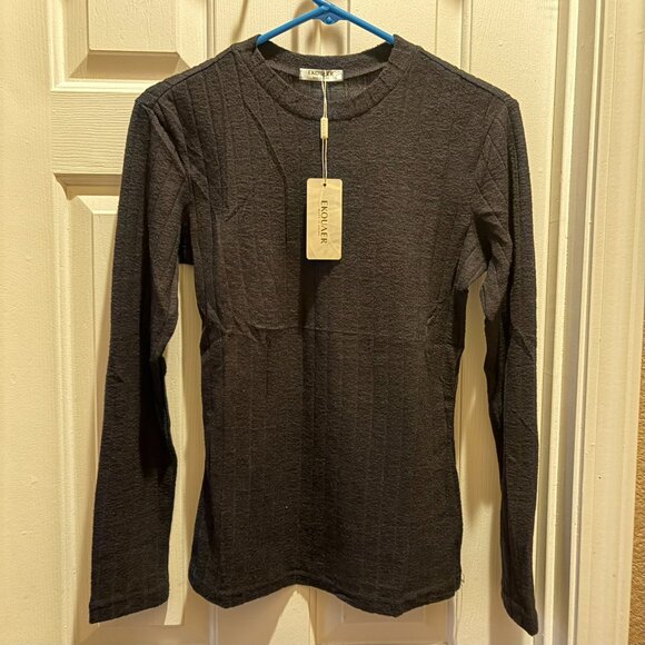 Long Sleeve Ribbed Crew Neck Shirt - NEW!! - Picture 2 of 3